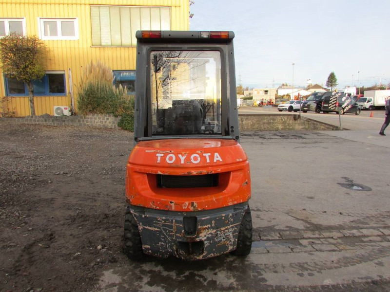 Toyota 62-7 FDF 30 Diesel Gabelstapler 10.500 EUR - Stivuitor diesel: Foto 4 Toyota 62-7 FDF 30 Diesel Gabelstapler 10.500 EUR - Stivuitor diesel: Foto 4