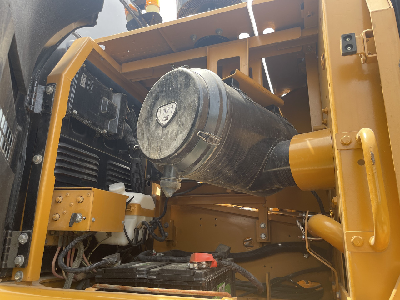 CATERPILLAR 330D2 - Excavator pe şenile: Foto 5 CATERPILLAR 330D2 - Excavator pe şenile: Foto 5