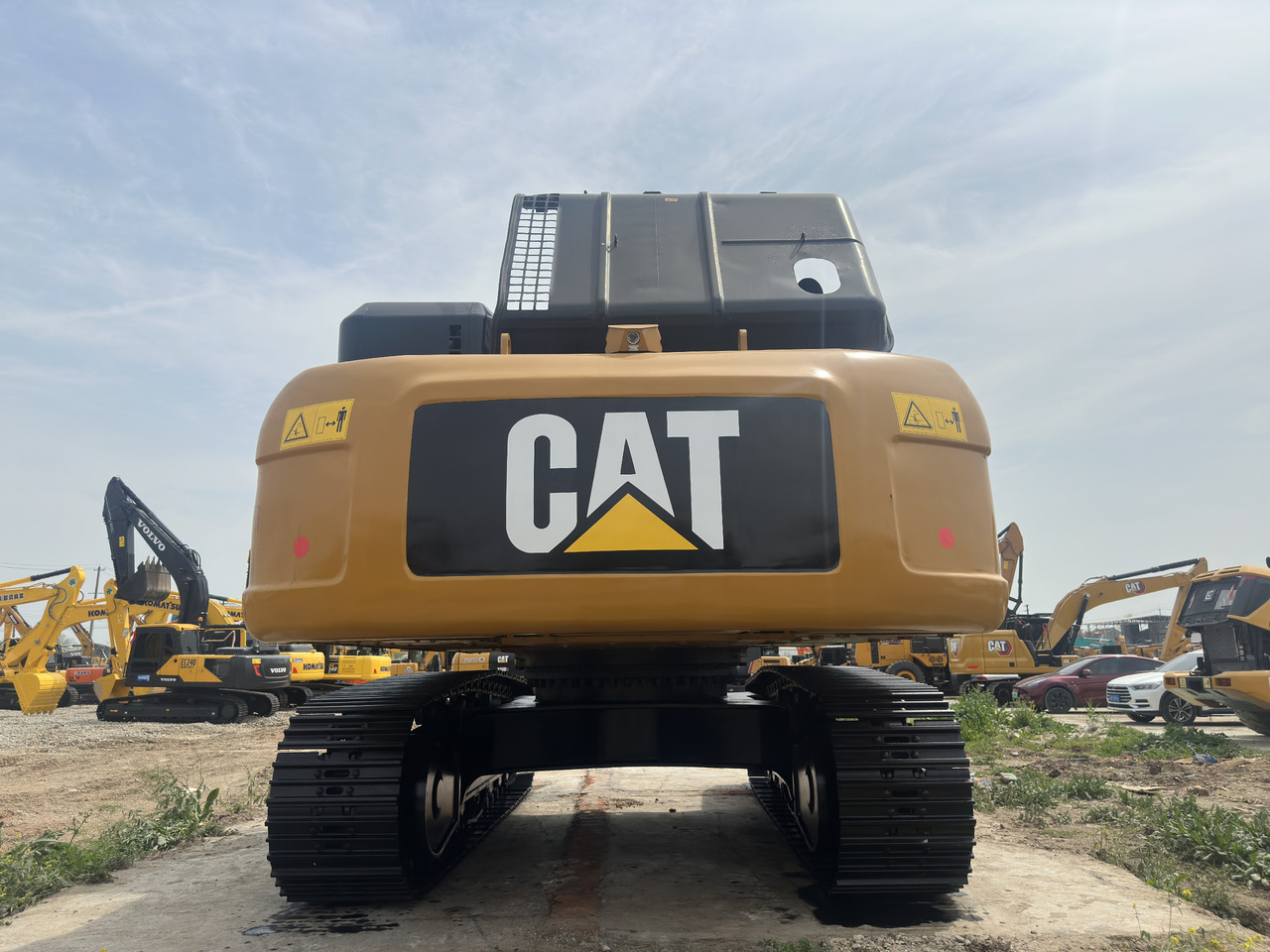 CATERPILLAR 330D2 - Excavator pe şenile: Foto 3 CATERPILLAR 330D2 - Excavator pe şenile: Foto 3