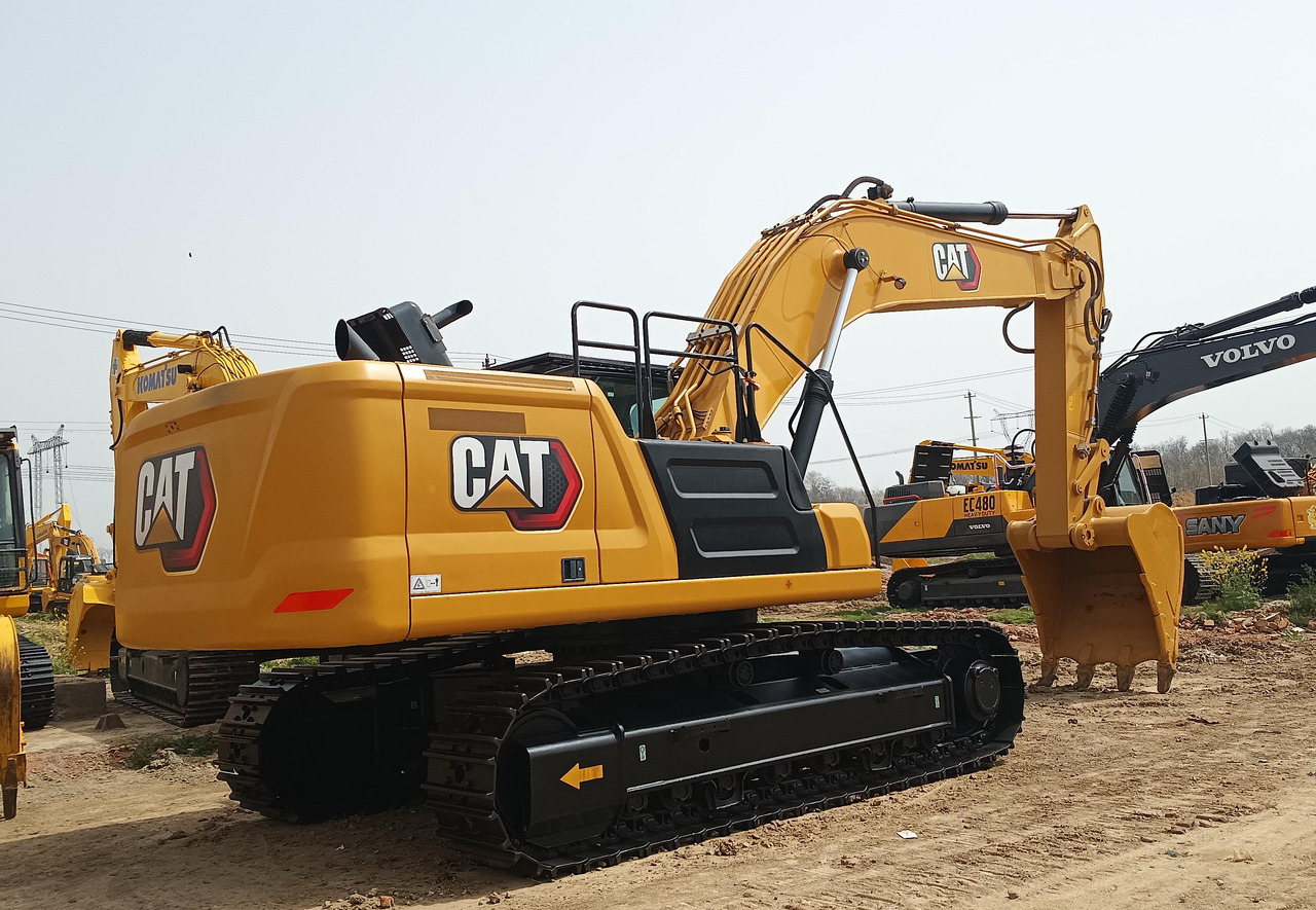 CATERPILLAR 336GC - Excavator pe şenile: Foto 1 CATERPILLAR 336GC - Excavator pe şenile: Foto 1