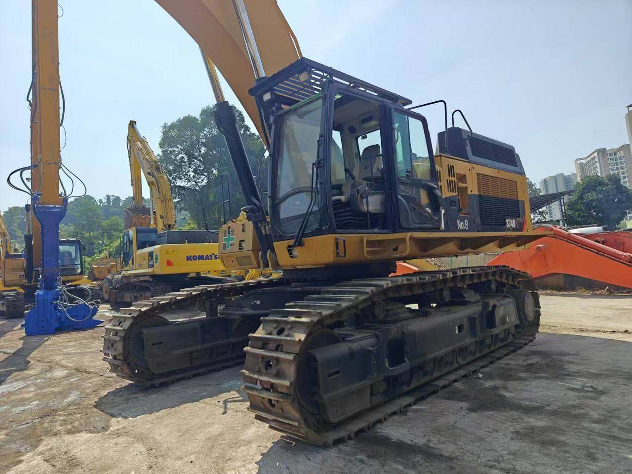 CATERPILLAR 374DL - Excavator pe şenile: Foto 2 CATERPILLAR 374DL - Excavator pe şenile: Foto 2