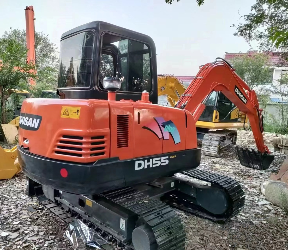 Doosan DH 55 - Mini excavator: Foto 1 Doosan DH 55 - Mini excavator: Foto 1