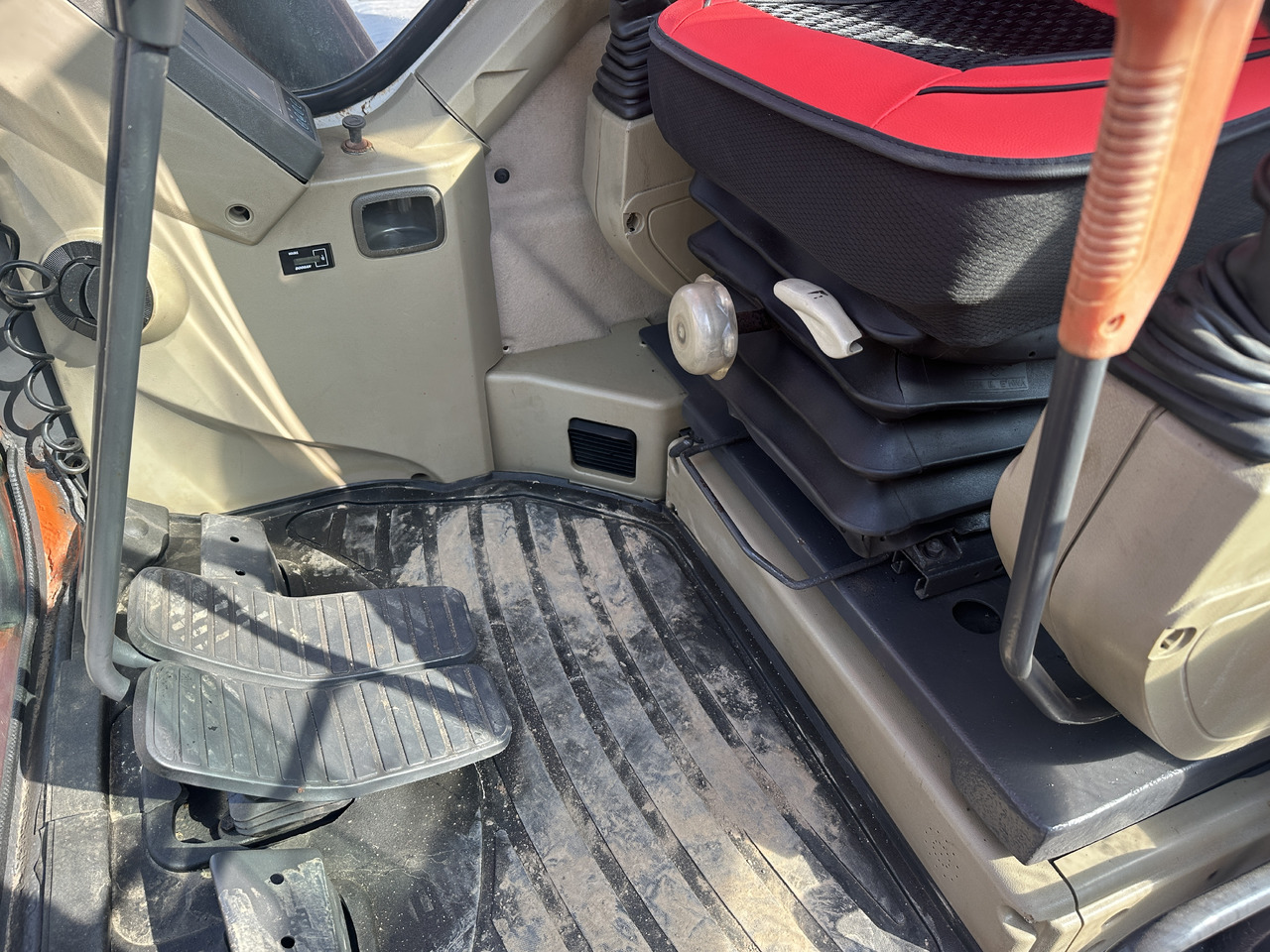 Excavator pe şenile Doosan DX300-9C: Foto 11