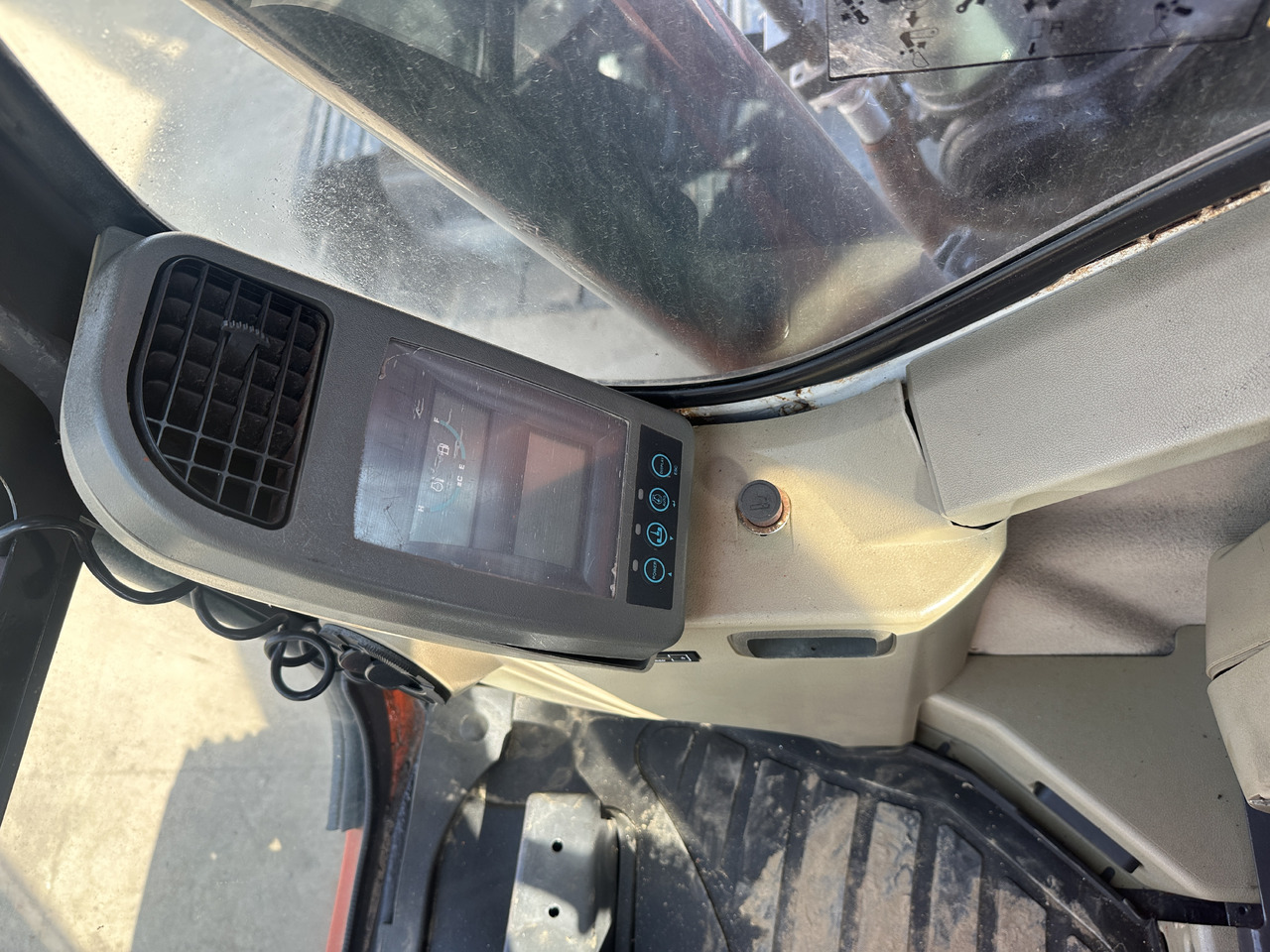 Excavator pe şenile Doosan DX300-9C: Foto 12