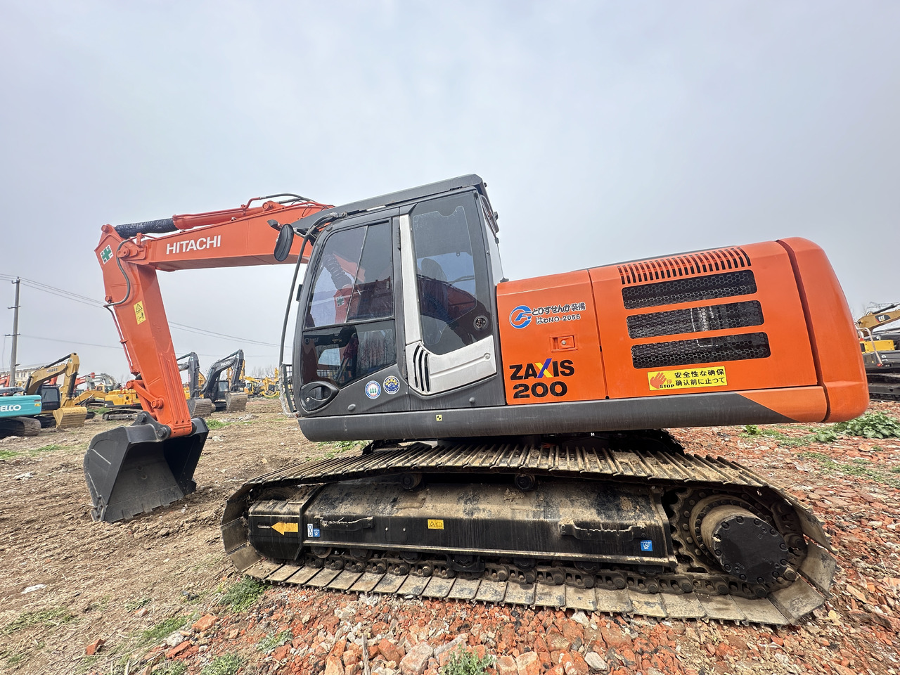 HITACHI ZX200-3 - Excavator pe şenile: Foto 2 HITACHI ZX200-3 - Excavator pe şenile: Foto 2