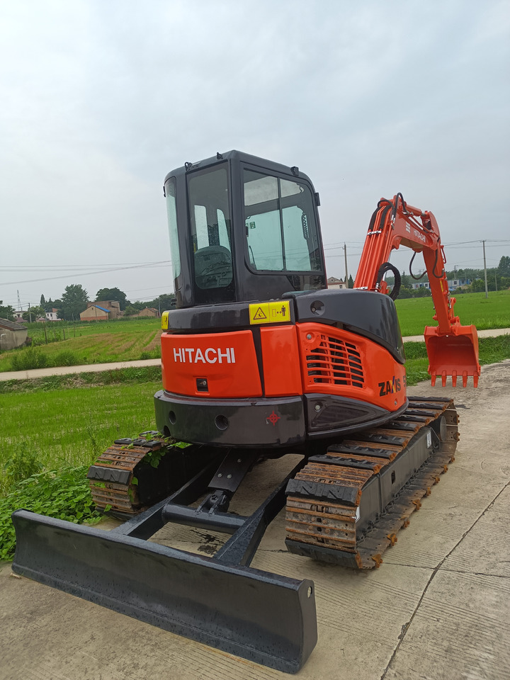 HITACHI ZX50U-2 - Mini excavator: Foto 4 HITACHI ZX50U-2 - Mini excavator: Foto 4