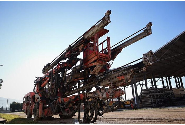Sandvik DT1130-SC - Maşină de foraj: Foto 2 Sandvik DT1130-SC - Maşină de foraj: Foto 2