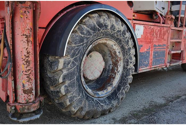 Sandvik DT1130-SC - Maşină de foraj: Foto 4 Sandvik DT1130-SC - Maşină de foraj: Foto 4