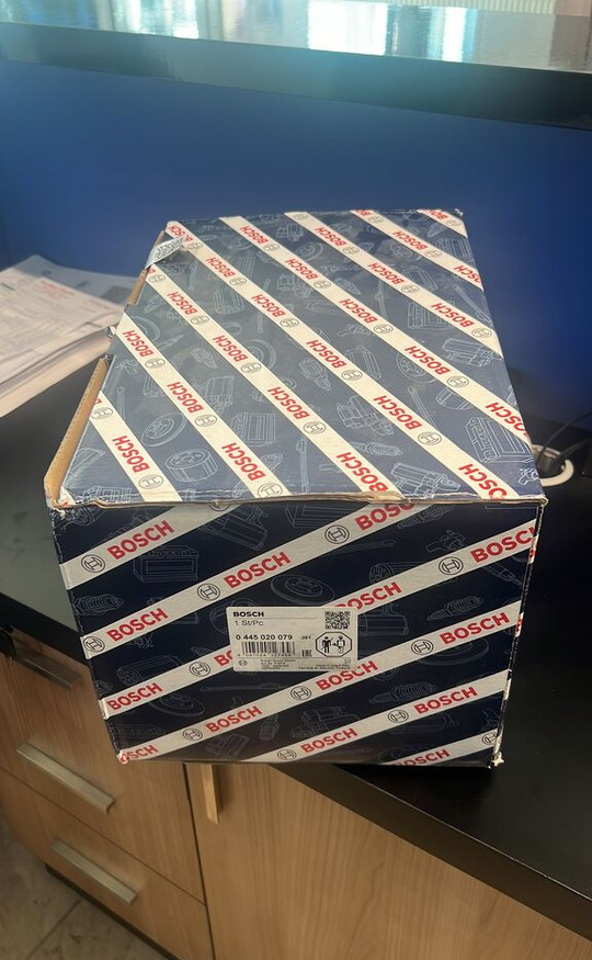 Bosch 2012-2024 6C469D376AA Bosch 2012-2024 - Pompă de combustibil pentru Camion: Foto 1 Bosch 2012-2024 6C469D376AA Bosch 2012-2024 - Pompă de combustibil pentru Camion: Foto 1