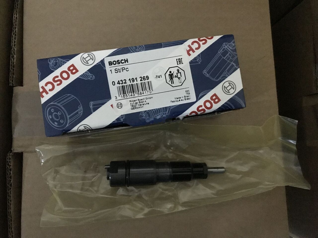 Bosch 2018 0060175121 Mercedes-Benz AXOR-ATEGO-ACTROS MERCEDES - Injector pentru Camion: Foto 3 Bosch 2018 0060175121 Mercedes-Benz AXOR-ATEGO-ACTROS MERCEDES - Injector pentru Camion: Foto 3
