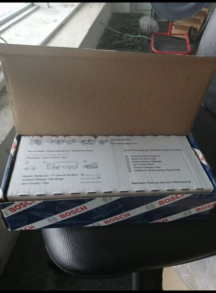 Bosch 2018 IVECO - Injector pentru Camion: Foto 1 Bosch 2018 IVECO - Injector pentru Camion: Foto 1