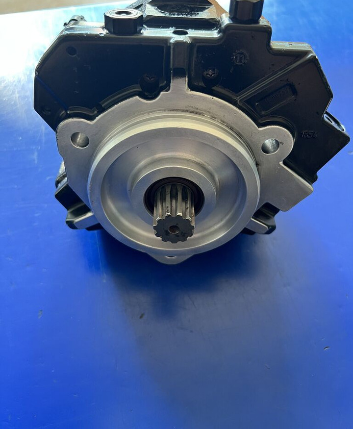 Bosch 2023 MAN Tgx-Tgs-Tga - Pompă de combustibil pentru Camion: Foto 1 Bosch 2023 MAN Tgx-Tgs-Tga - Pompă de combustibil pentru Camion: Foto 1