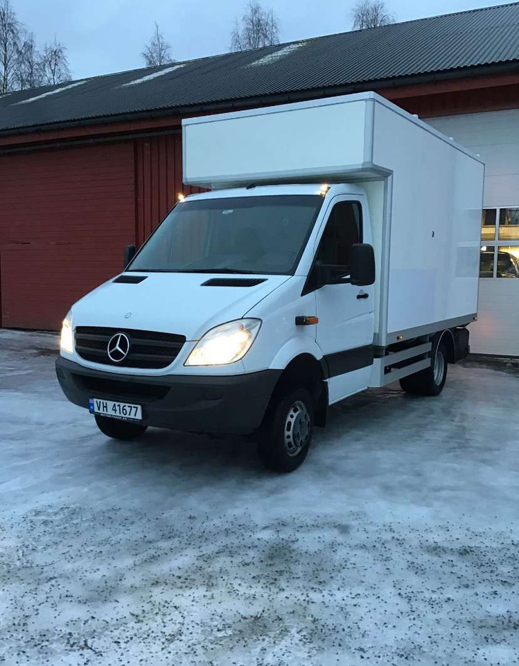 2012 Mercedes-Benz Sprinter EU-GODKJENT SVÆRT LAV KM! - Camion furgon: Foto 1 2012 Mercedes-Benz Sprinter EU-GODKJENT SVÆRT LAV KM! - Camion furgon: Foto 1
