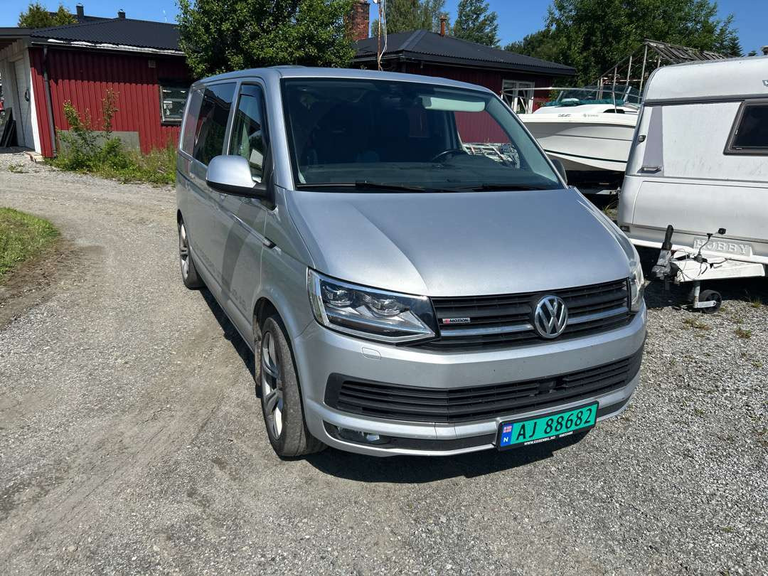 2018 Varebil VOLKSWAGEN TRANSPORTER 4x4 EU-Godkjent - Dubă: Foto 2 2018 Varebil VOLKSWAGEN TRANSPORTER 4x4 EU-Godkjent - Dubă: Foto 2