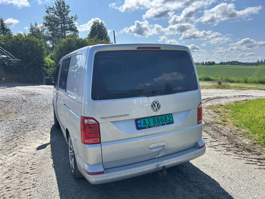 2018 Varebil VOLKSWAGEN TRANSPORTER 4x4 EU-Godkjent - Dubă: Foto 4 2018 Varebil VOLKSWAGEN TRANSPORTER 4x4 EU-Godkjent - Dubă: Foto 4