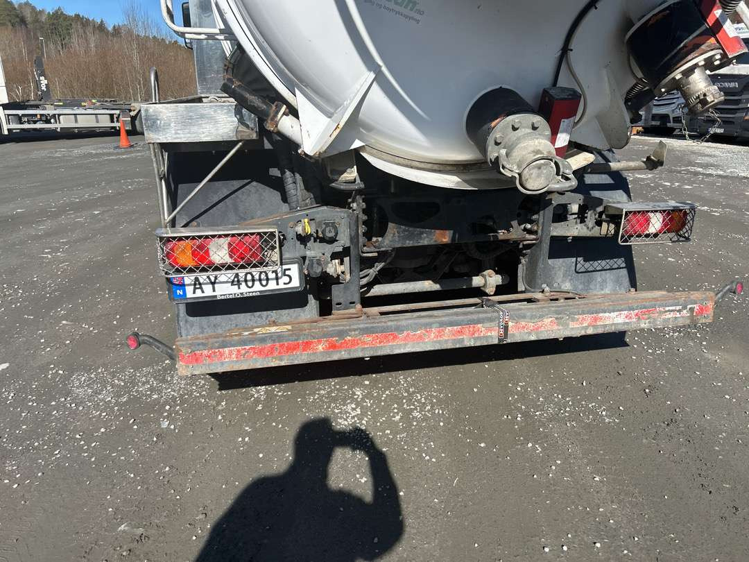 2019 Kombibil MERCEDES-BENZ AROCS 2543 KDIR EU-godkjent Euroklasse 6T - Maşină pentru vidanjări: Foto 5 2019 Kombibil MERCEDES-BENZ AROCS 2543 KDIR EU-godkjent Euroklasse 6T - Maşină pentru vidanjări: Foto 5