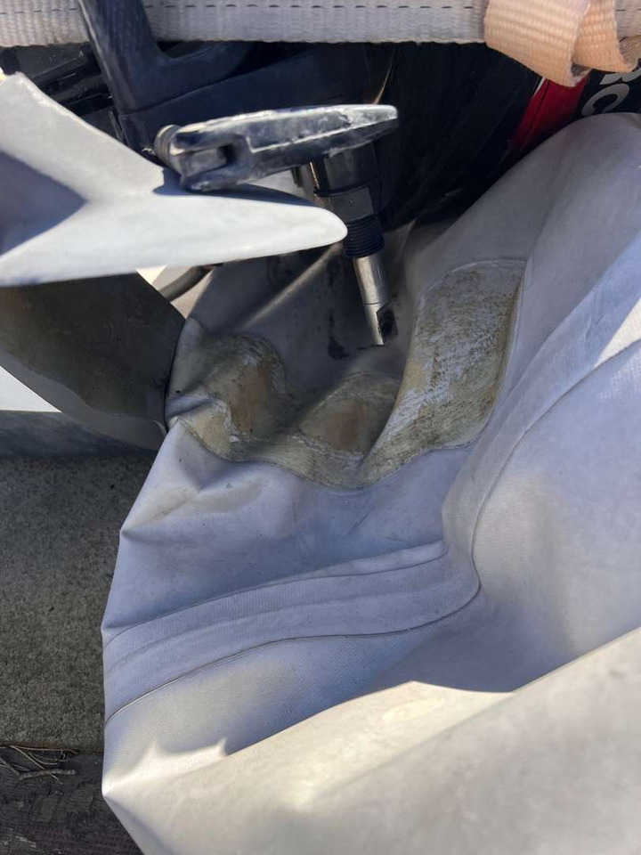 1995 Valiant D-270 - Alte utilaje: Foto 3 1995 Valiant D-270 - Alte utilaje: Foto 3