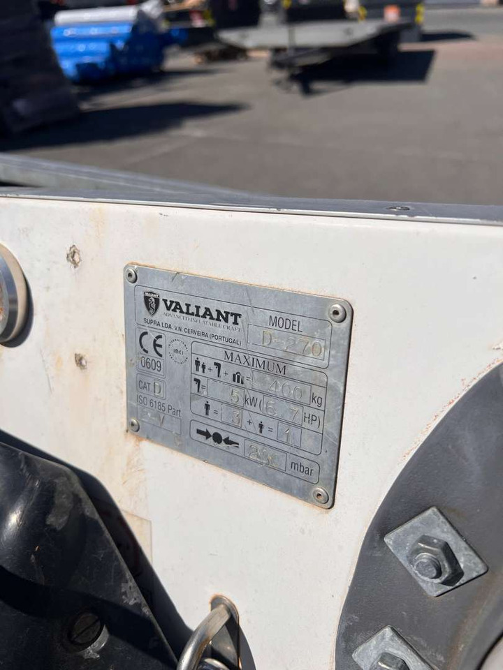 1995 Valiant D-270 - Alte utilaje: Foto 4 1995 Valiant D-270 - Alte utilaje: Foto 4