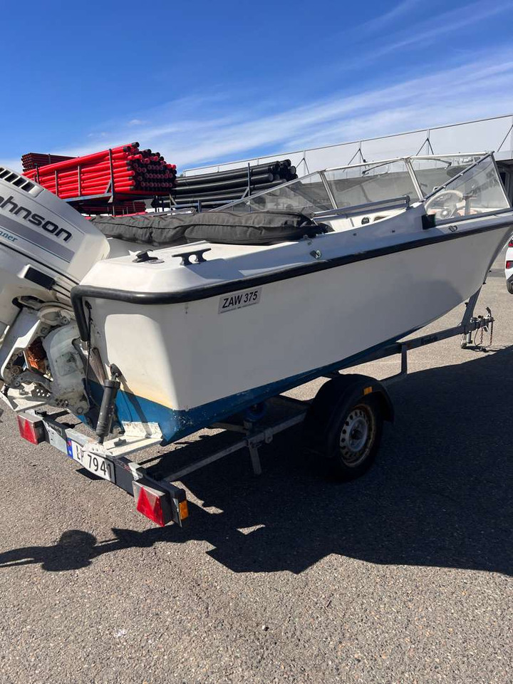 Nordkapp 16 sport med 90hk Johnson (rep.-objekt) - Alte utilaje: Foto 4 Nordkapp 16 sport med 90hk Johnson (rep.-objekt) - Alte utilaje: Foto 4