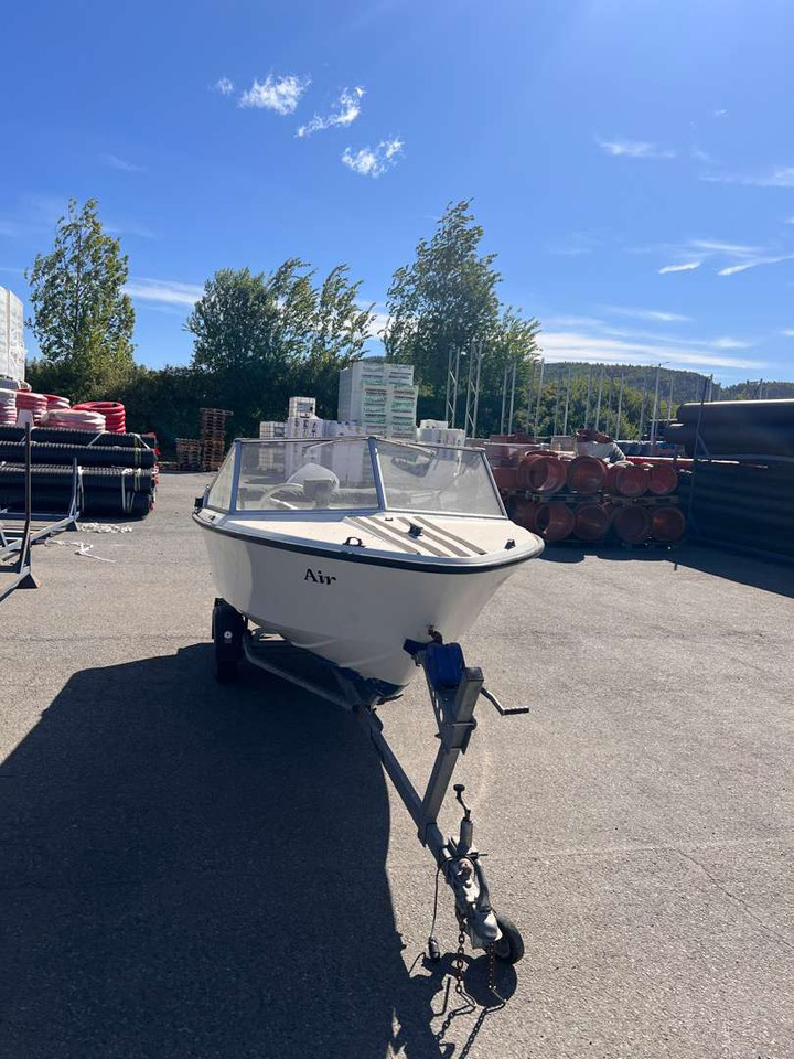 Nordkapp 16 sport med 90hk Johnson (rep.-objekt) - Alte utilaje: Foto 2 Nordkapp 16 sport med 90hk Johnson (rep.-objekt) - Alte utilaje: Foto 2