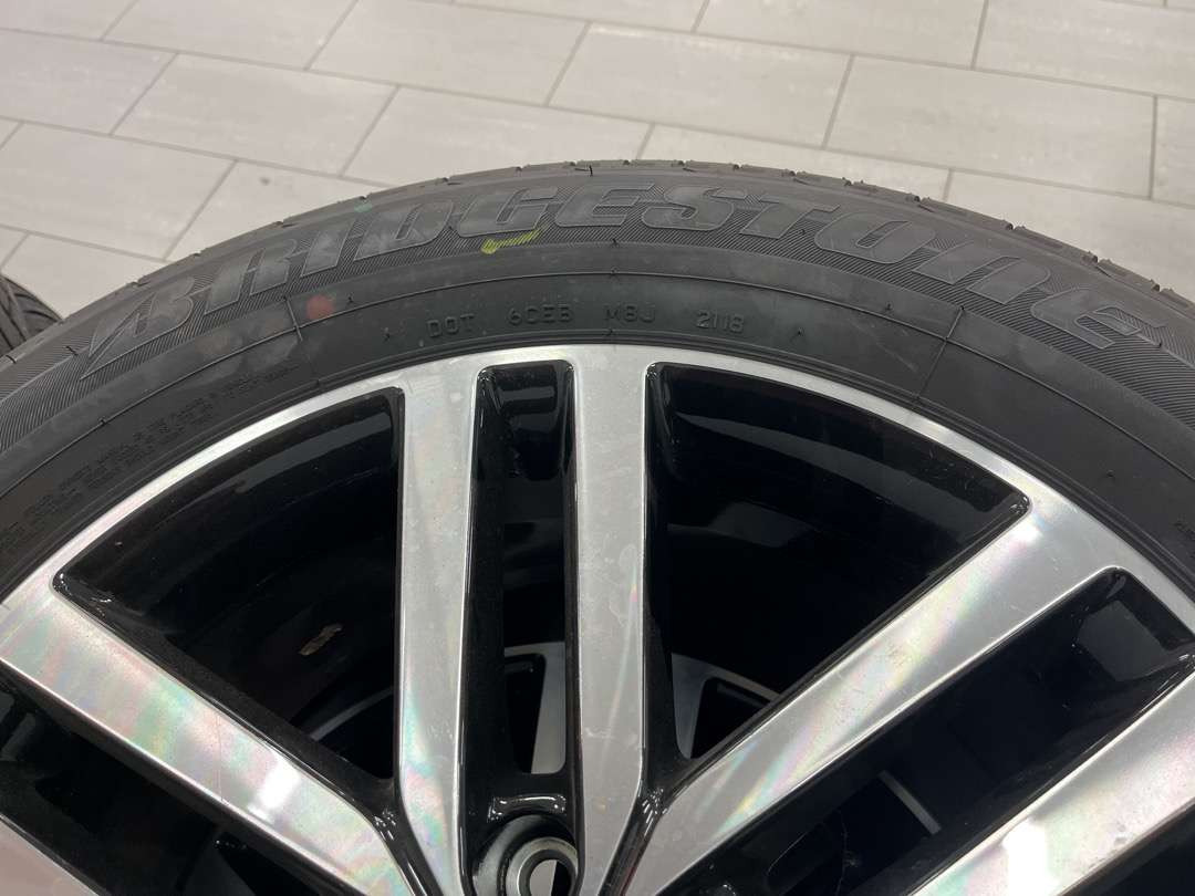 Dekk til Mercedes x klasse - Unealtă/ Echipament: Foto 4 Dekk til Mercedes x klasse - Unealtă/ Echipament: Foto 4