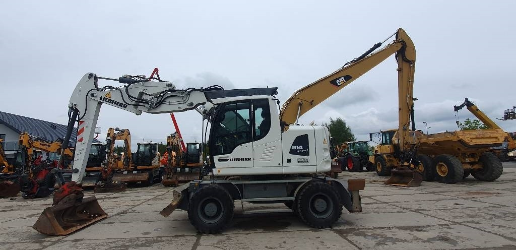 Liebherr A 914 Compact - Excavator pe roţi: Foto 2 Liebherr A 914 Compact - Excavator pe roţi: Foto 2