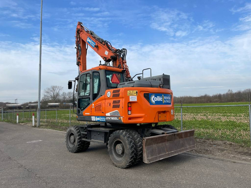 Doosan DX165W-5 - Excavator pe roţi: Foto 3 Doosan DX165W-5 - Excavator pe roţi: Foto 3