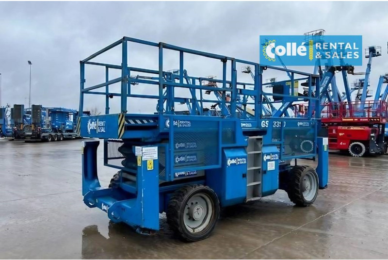 Genie GS 3390 | 2008 - Platforma foarfeca: Foto 4 Genie GS 3390 | 2008 - Platforma foarfeca: Foto 4