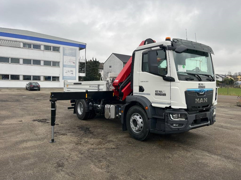 HMF 1620K4-RCS | 2024 - Camion cu macara: Foto 4 HMF 1620K4-RCS | 2024 - Camion cu macara: Foto 4