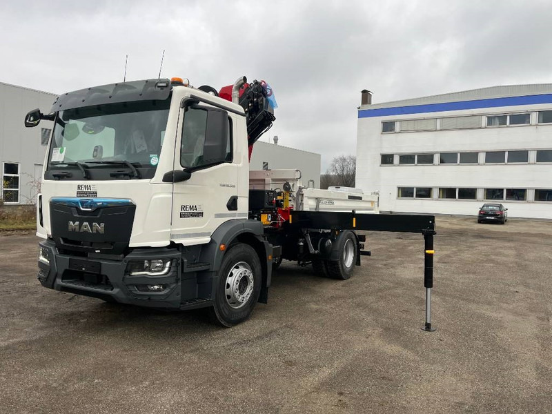 HMF 1620K4-RCS | 2024 - Camion cu macara: Foto 3 HMF 1620K4-RCS | 2024 - Camion cu macara: Foto 3