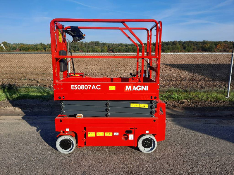 MAGNI ES 0807 AC | 2022 - Platforma foarfeca: Foto 4 MAGNI ES 0807 AC | 2022 - Platforma foarfeca: Foto 4