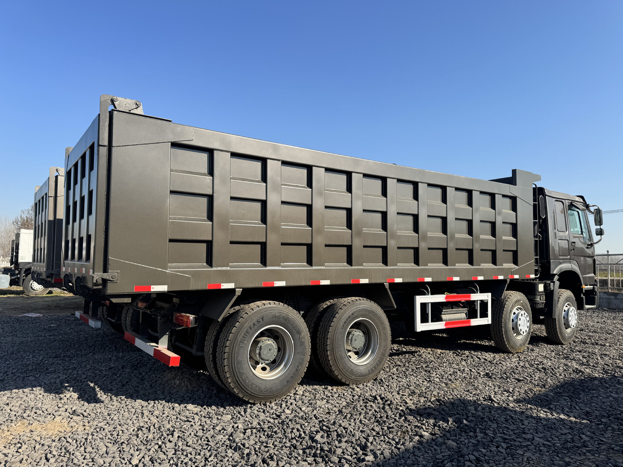 HOWO - Camion basculantă: Foto 4 HOWO - Camion basculantă: Foto 4