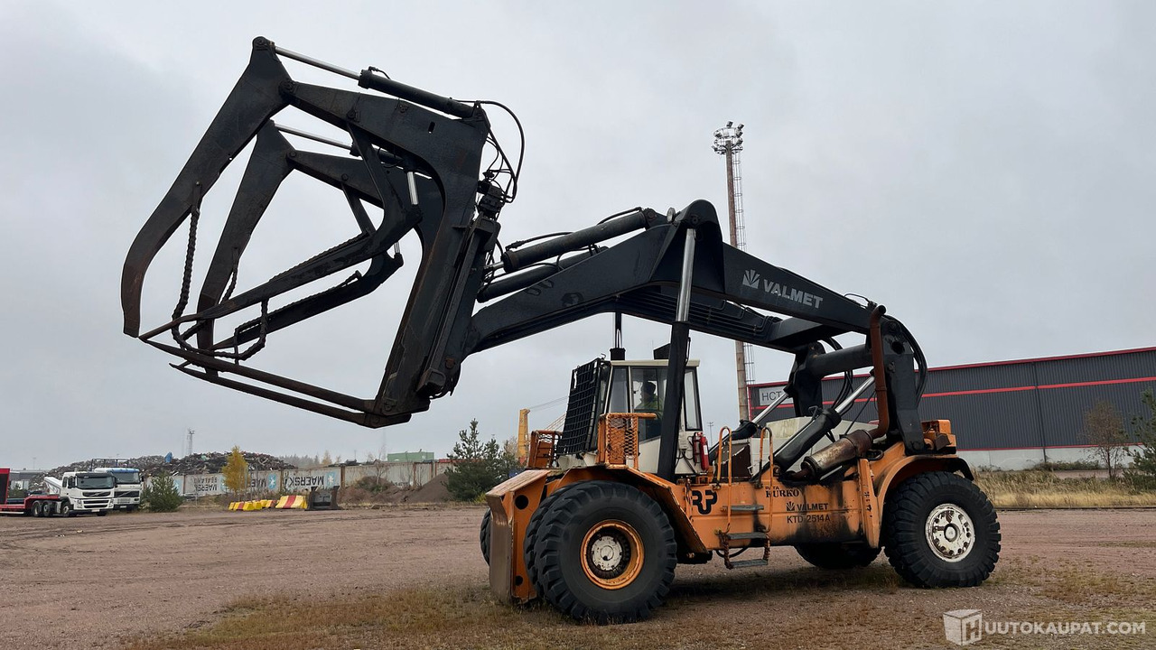 Valmet KTD2514A, alapihtikurottaja, Hamina - Alte utilaje: Foto 2 Valmet KTD2514A, alapihtikurottaja, Hamina - Alte utilaje: Foto 2