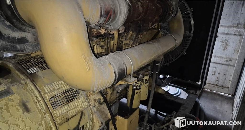 CAT 700 kVA Generator, 2007, 26,230 h, Lempäälä - Generator electric: Foto 4 CAT 700 kVA Generator, 2007, 26,230 h, Lempäälä - Generator electric: Foto 4