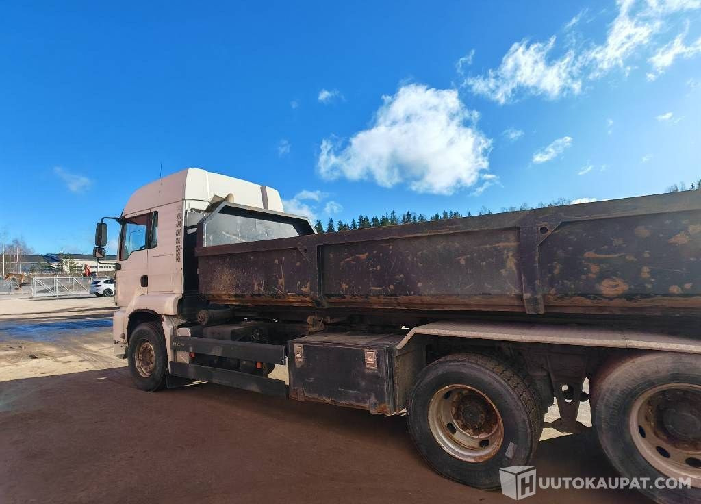 MAN TGA 28.430, 2006, 10.5 l, 550 000 km Kuorma-auto Juuri katsastettu, Kerava - Camion: Foto 3 MAN TGA 28.430, 2006, 10.5 l, 550 000 km Kuorma-auto Juuri katsastettu, Kerava - Camion: Foto 3