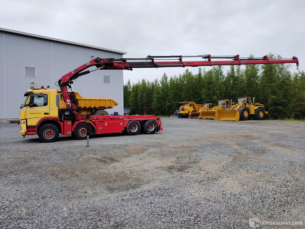 Volvo FM 12, 2005 + Hiab nosturi, Alavus - Camion: Foto 1 Volvo FM 12, 2005 + Hiab nosturi, Alavus - Camion: Foto 1