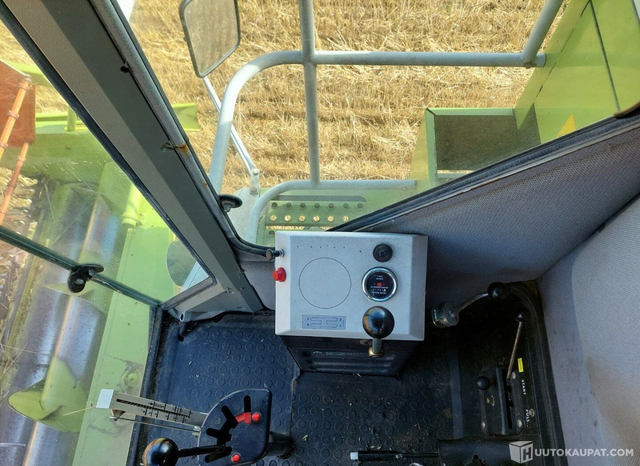 Claas Dominator 48 spezial vm.97, Viitasaari - Combină de recoltat cereale: Foto 5 Claas Dominator 48 spezial vm.97, Viitasaari - Combină de recoltat cereale: Foto 5