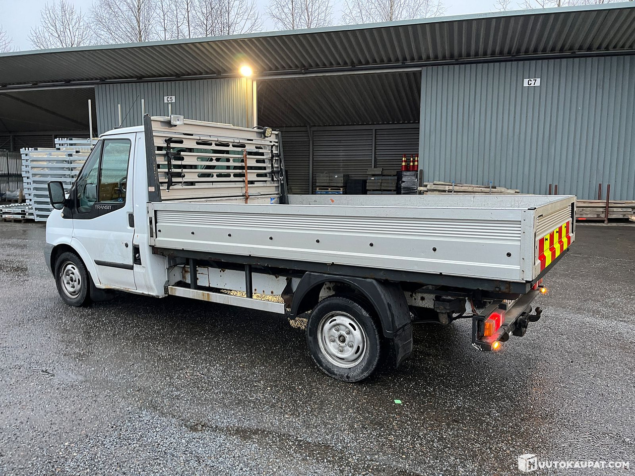 Ford Transit flatbed, reg. year 2012, only 151,068 km, Tampere - Autoutilitară cu platformă: Foto 3 Ford Transit flatbed, reg. year 2012, only 151,068 km, Tampere - Autoutilitară cu platformă: Foto 3