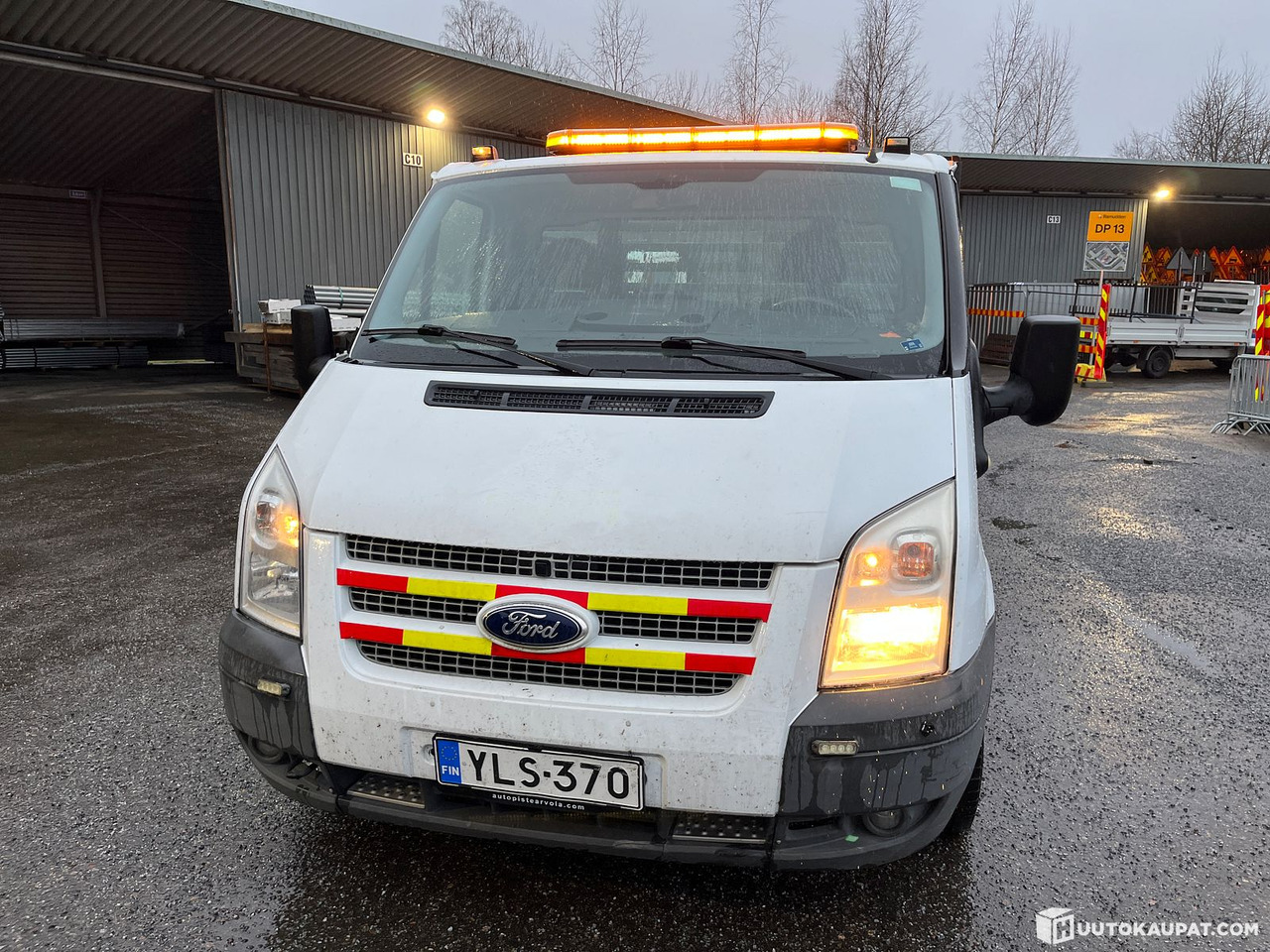 Ford Transit flatbed, reg. year 2012, only 151,068 km, Tampere - Autoutilitară cu platformă: Foto 2 Ford Transit flatbed, reg. year 2012, only 151,068 km, Tampere - Autoutilitară cu platformă: Foto 2