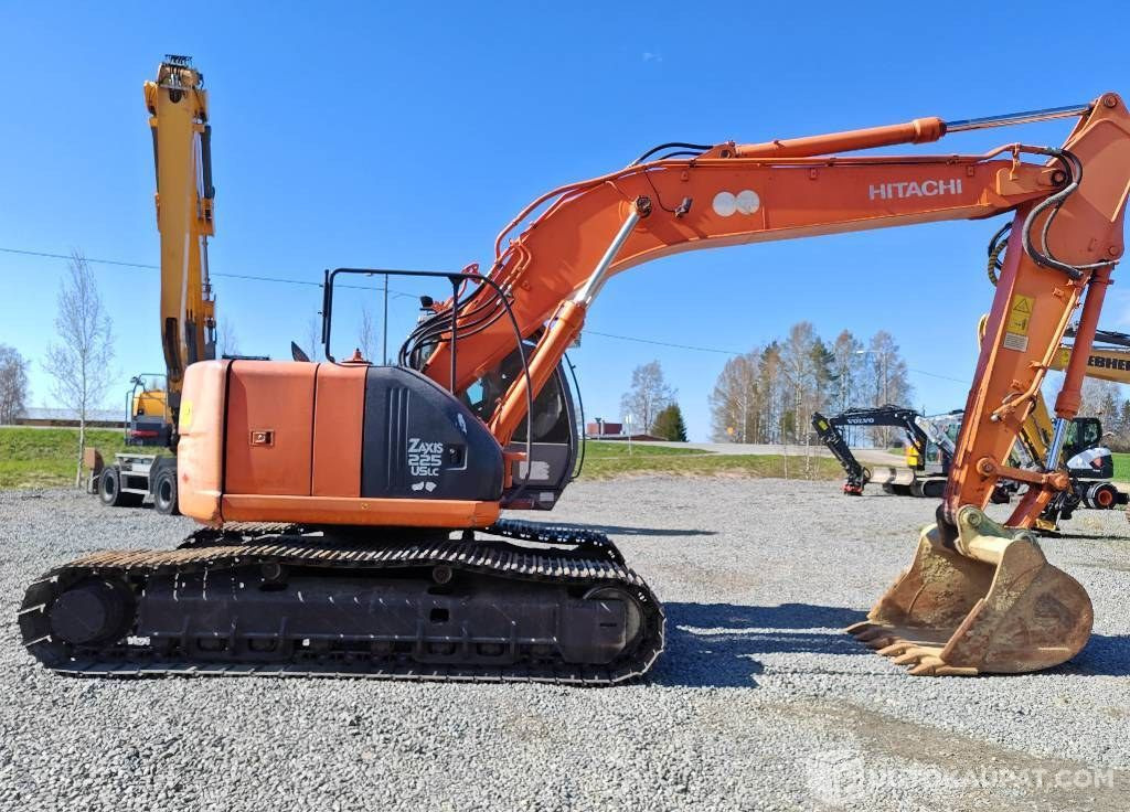Hitachi ZX 225 US, 2003, 16 156 h Kaivinkone, Kurikka - Excavator pe şenile: Foto 2 Hitachi ZX 225 US, 2003, 16 156 h Kaivinkone, Kurikka - Excavator pe şenile: Foto 2