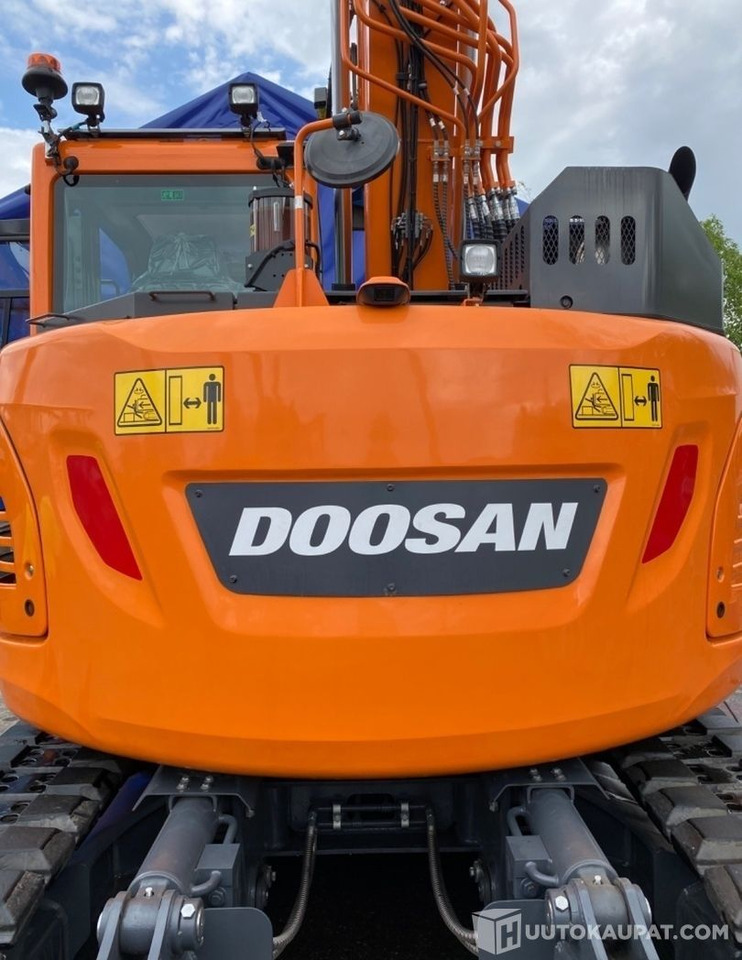 Doosan DX 140LCR-5, 2021, SMP-rototilt, puskulevy ja rasvari, Stage5, Helsinki - Utilaje constructii: Foto 4 Doosan DX 140LCR-5, 2021, SMP-rototilt, puskulevy ja rasvari, Stage5, Helsinki - Utilaje constructii: Foto 4