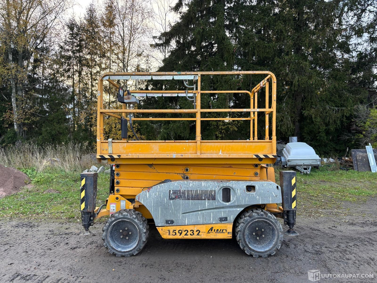 Haulotte Compact 12DX, 2007 Saksilava nostin, Lempäälä - Utilaje constructii: Foto 2 Haulotte Compact 12DX, 2007 Saksilava nostin, Lempäälä - Utilaje constructii: Foto 2