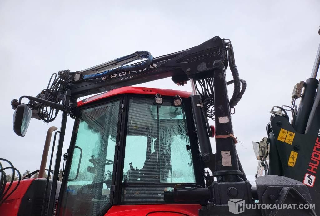 Huddig 1260 C Kronos, 2014, 9 000 h Traktorikuormaaja, Kerava - Utilaje constructii: Foto 3 Huddig 1260 C Kronos, 2014, 9 000 h Traktorikuormaaja, Kerava - Utilaje constructii: Foto 3