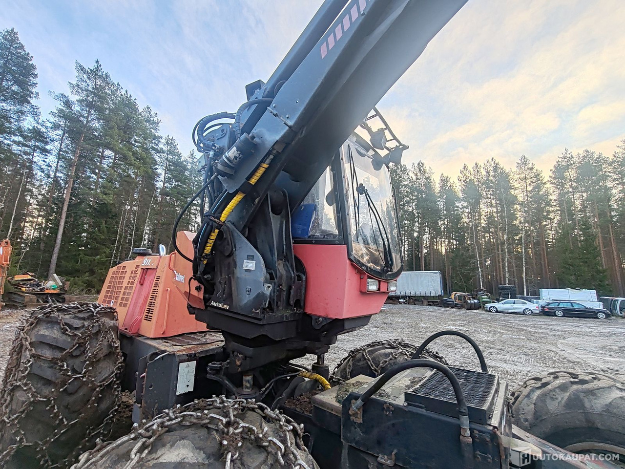 Valmet 911.3 harvesteri, 19162H, 2006, Pedersöre - Harvester: Foto 4 Valmet 911.3 harvesteri, 19162H, 2006, Pedersöre - Harvester: Foto 4