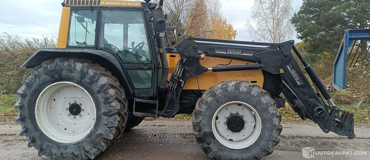 Valtra 8450, 2000, Diesel Traktori, Leppävirta - Tractor agricol: Foto 1 Valtra 8450, 2000, Diesel Traktori, Leppävirta - Tractor agricol: Foto 1