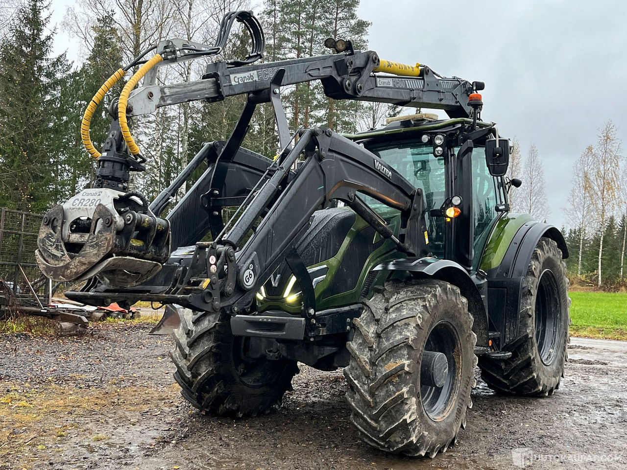 Valtra T 195 Versu ja Cranab vm.2021, Virrat - Tractor agricol: Foto 1 Valtra T 195 Versu ja Cranab vm.2021, Virrat - Tractor agricol: Foto 1