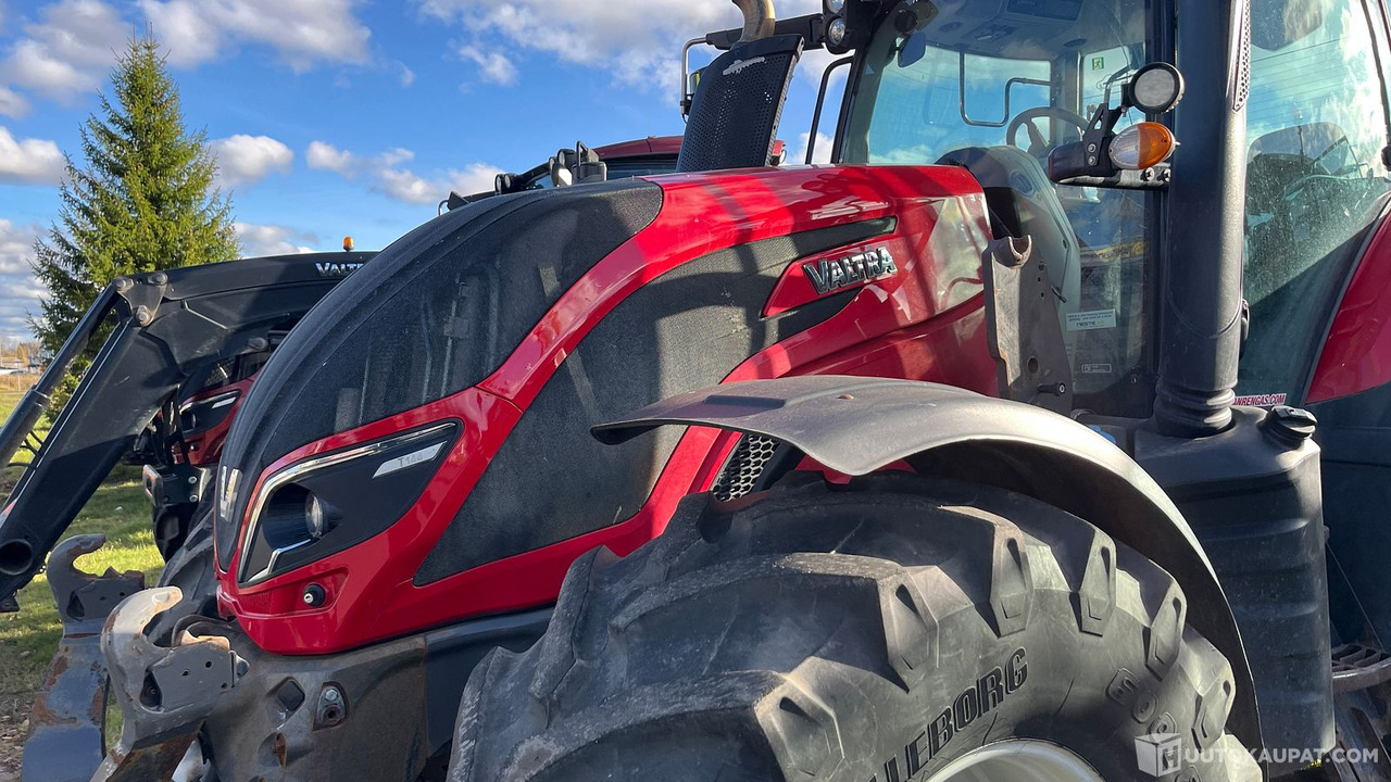 Valtra T144, 2018, 8 000 h, maataloustraktori, MTK25, Kouvola - Tractor agricol: Foto 5 Valtra T144, 2018, 8 000 h, maataloustraktori, MTK25, Kouvola - Tractor agricol: Foto 5