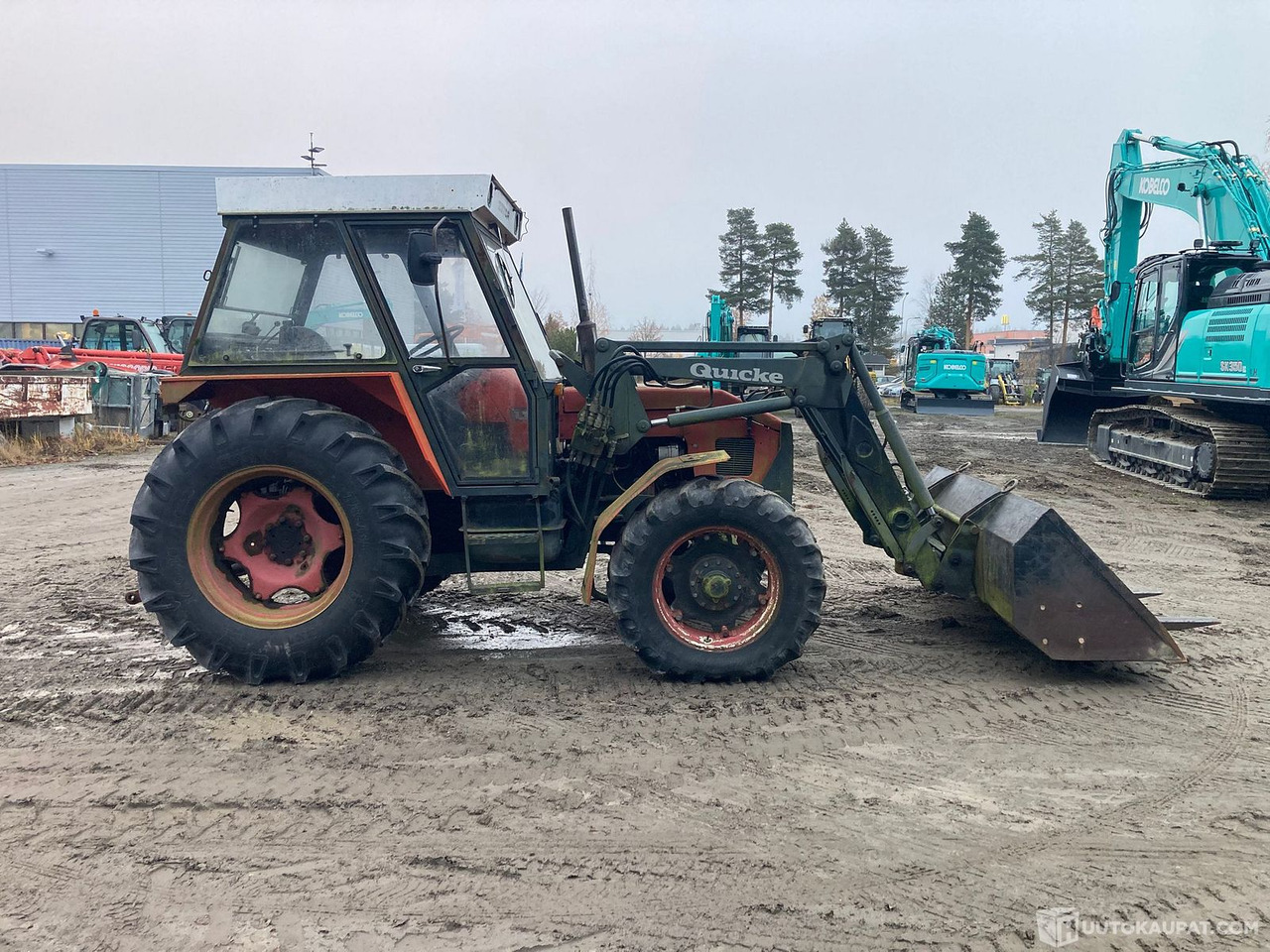 Zetor 7245, Nelivetotraktori, 1985, Marginaaliverollinen, Seinäjoki - Tractor agricol: Foto 4 Zetor 7245, Nelivetotraktori, 1985, Marginaaliverollinen, Seinäjoki - Tractor agricol: Foto 4