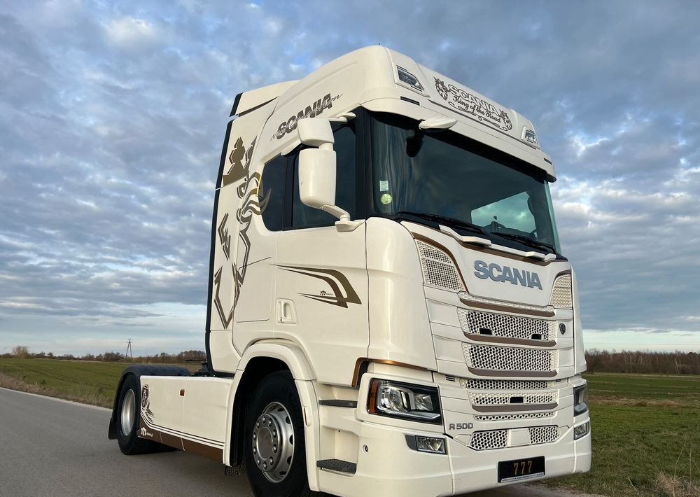 Scania R500 FULL AIR 2019 10x poduszki KLIMA POSTOJOWA / RETARDER / FULL SPOJLER / TOP STAN / od jedynego właściciela ! HYDRAULIKA spod beczki spożywczej ! / do wywrotu ruchomej podłogi beczki TOP TOP - Cap tractor: Foto 3 Scania R500 FULL AIR 2019 10x poduszki KLIMA POSTOJOWA / RETARDER / FULL SPOJLER / TOP STAN / od jedynego właściciela ! HYDRAULIKA spod beczki spożywczej ! / do wywrotu ruchomej podłogi beczki TOP TOP - Cap tractor: Foto 3