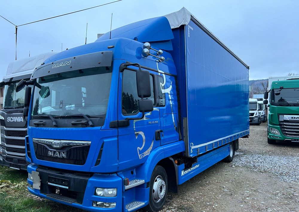 MAN TGL 12.250 cena za ZESTAW TANDEM UNIKAT przebieg z Niemiec MANUAL HAK / EURO 6 / przyczepa zestaw jumbo / opony 80% - Camion cu prelată: Foto 3 MAN TGL 12.250 cena za ZESTAW TANDEM UNIKAT przebieg z Niemiec MANUAL HAK / EURO 6 / przyczepa zestaw jumbo / opony 80% - Camion cu prelată: Foto 3